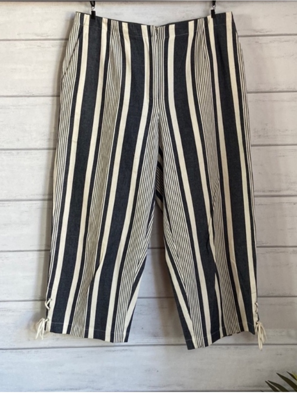 Talbots Stripe Cotton Capri Pants
